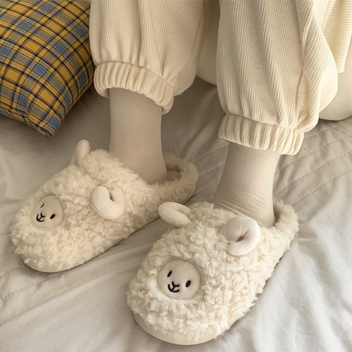 Load image into Gallery viewer, Winter Indoor Home Couple Slippers
