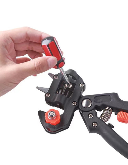 Load image into Gallery viewer, Garden Grafting Pruning Shears
