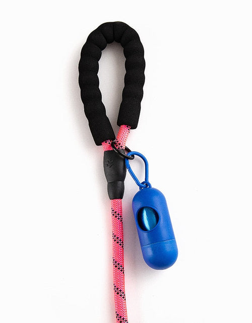 Load image into Gallery viewer, Premium Quality Nylon Leash
